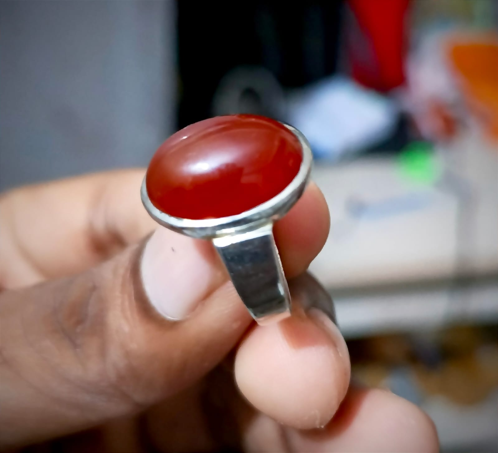 লাল আকিক পাথরের আংটি প্রিমিয়াম